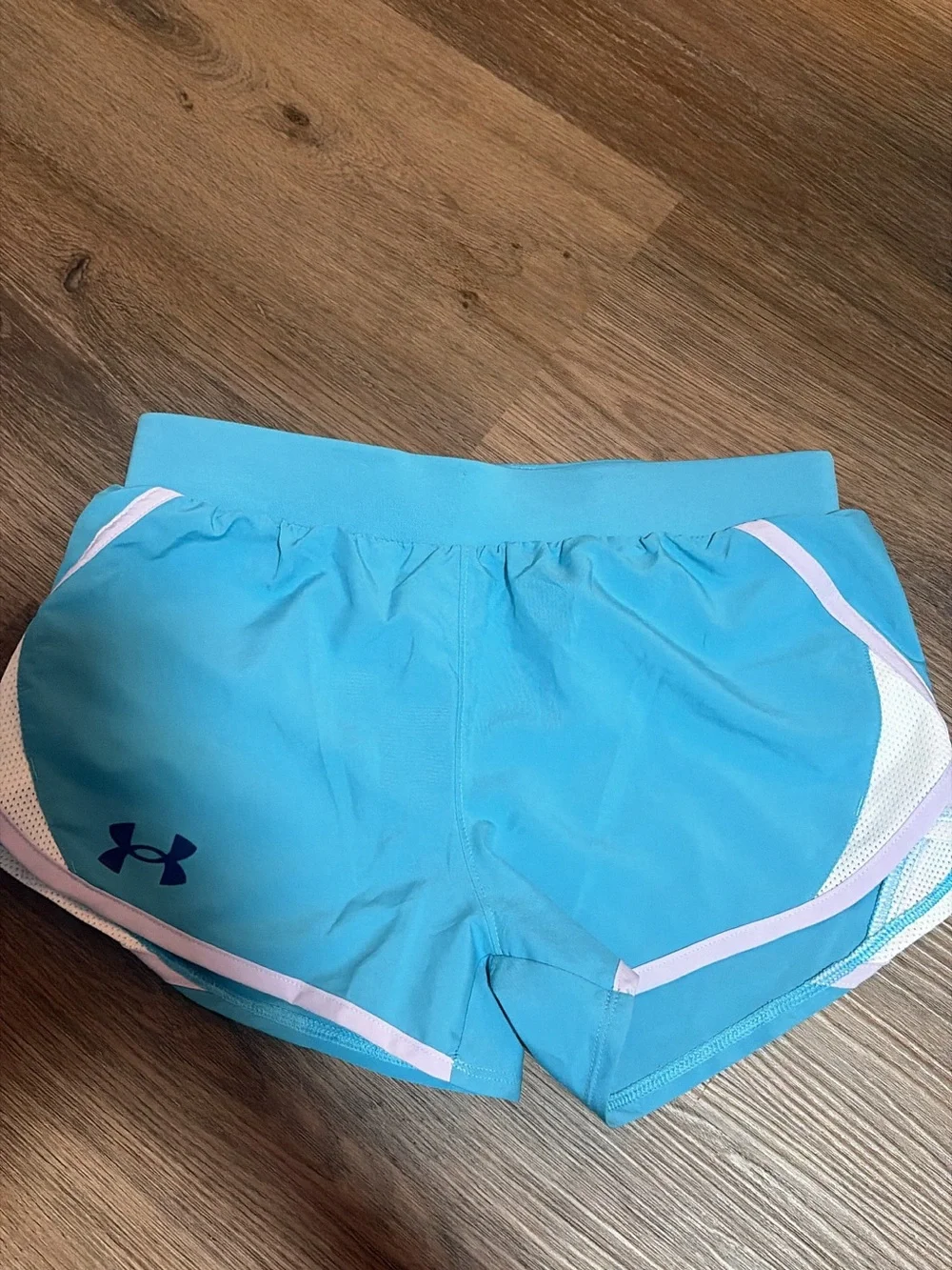 Under Armour aqua athletic